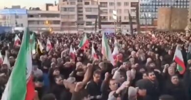 0148b529 3c69 4771 948b 82de8d0121d0