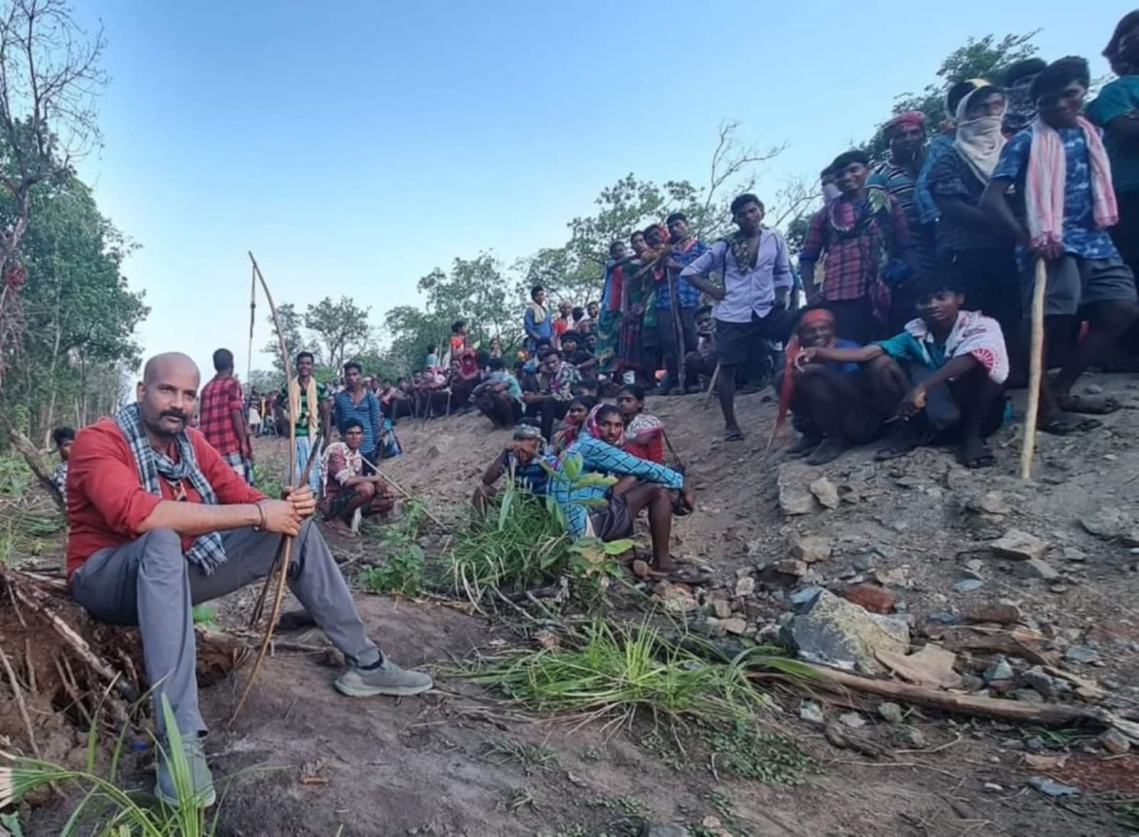 बस्तर : बंदूक, सच और पत्रकार