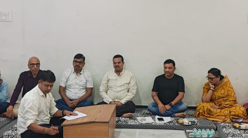 छत्तीसगढ़ी दाऊ अग्रवाल समाज रायपुर इकाई की बैठक संपन्न